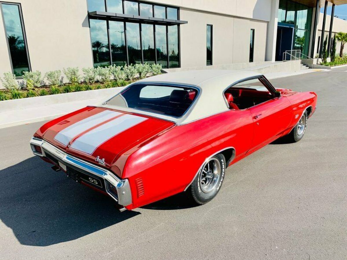 1970 Red Chevrolet Chevelle --