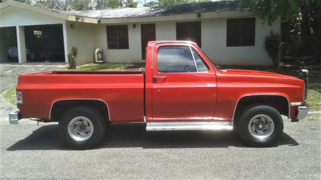 1985 Red Chevrolet C-10 Pickup