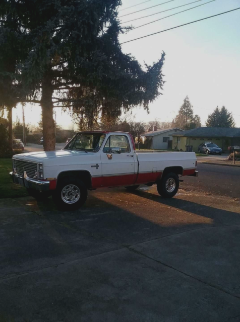 1985 Red/White Chevrolet C/K Pickup 2500 Standard Cab Pickup