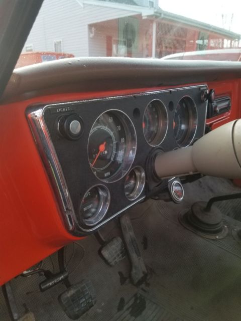 1972 Orange Chevrolet C-10