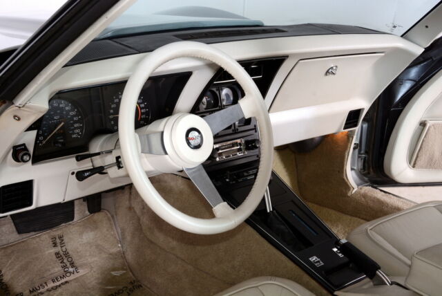 1978 Silver and Gray Chevrolet Corvette