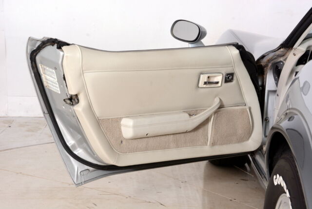 1978 Silver and Gray Chevrolet Corvette