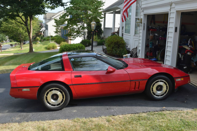 1985 Red Chevrolet Corvette Hatchback