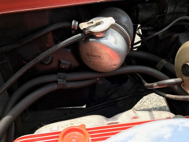 1968 bronze Chevrolet Corvette Coupe