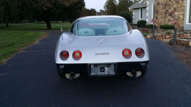 1978 Silver Chevrolet Corvette Coupe