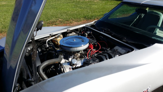 1978 Silver Chevrolet Corvette Coupe