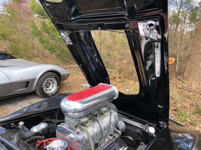 1970 Black Chevrolet Corvette Coupe