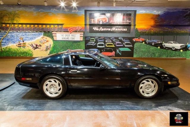 1991 Black Chevrolet Corvette Hatchback