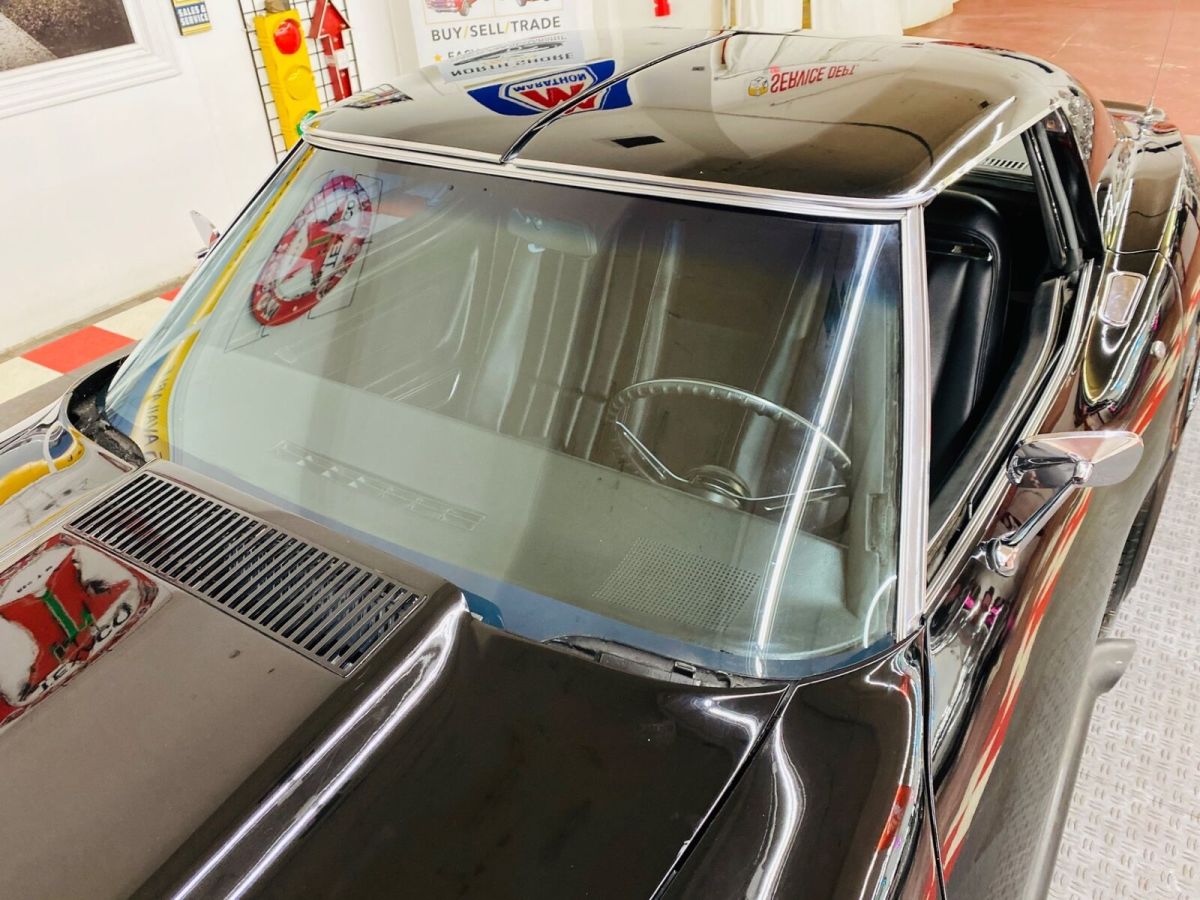 1970 Black Chevrolet Corvette Coupe