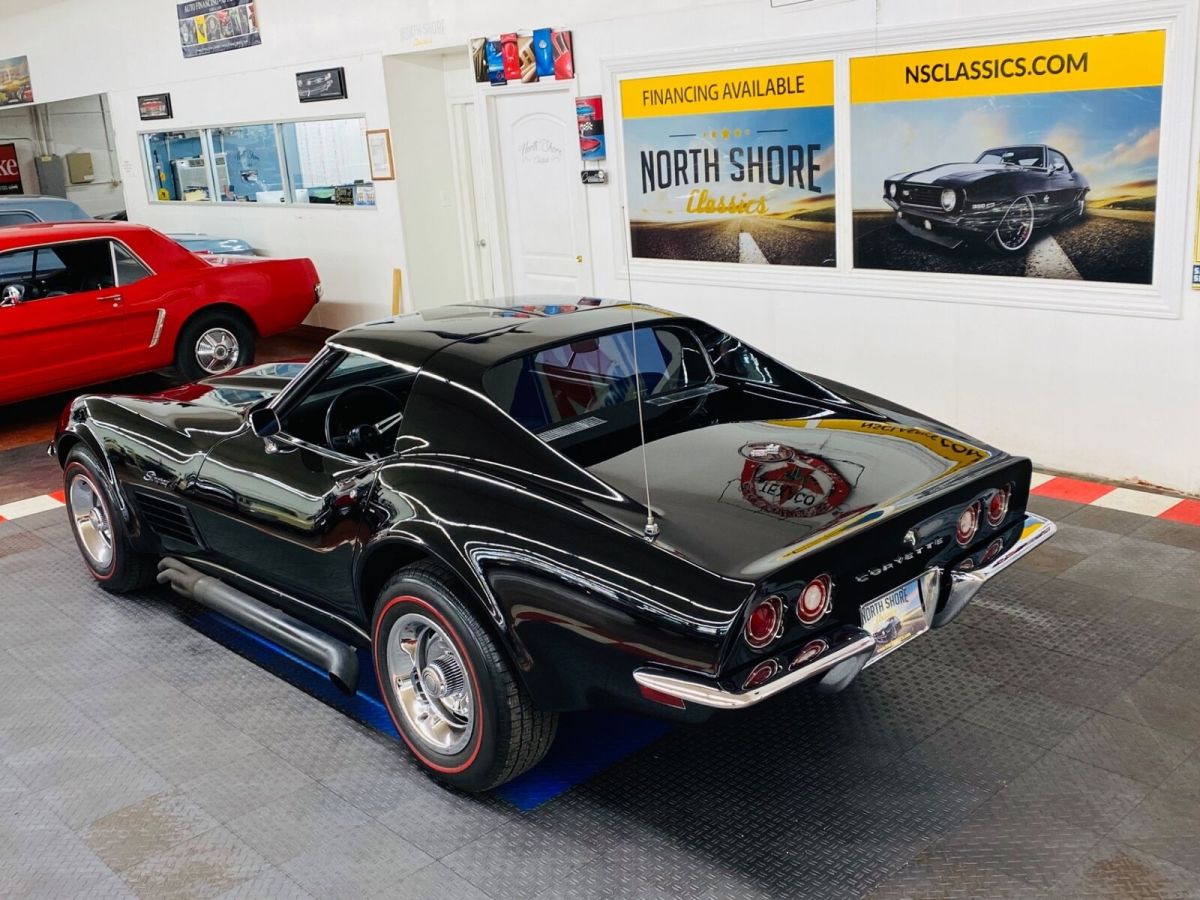 1970 Black Chevrolet Corvette Coupe
