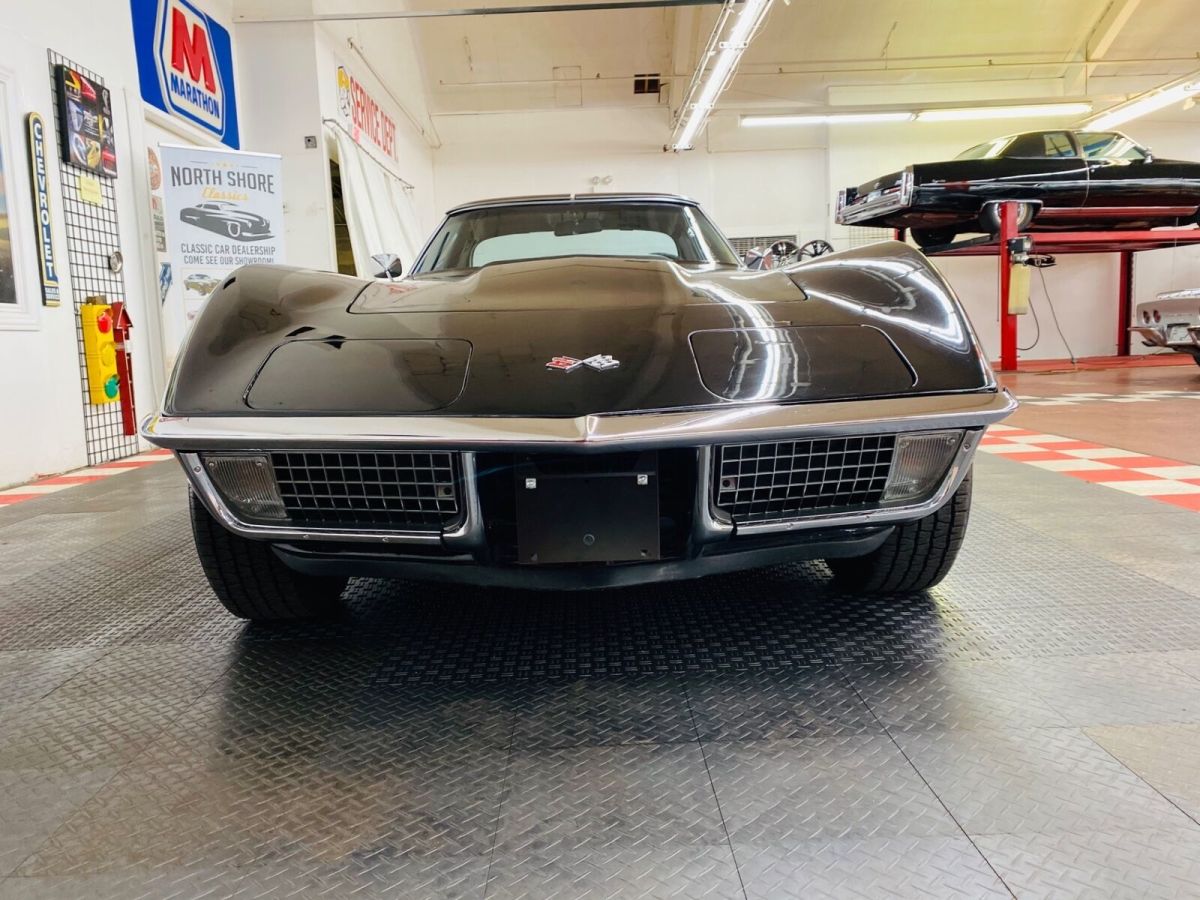 1970 Black Chevrolet Corvette Coupe