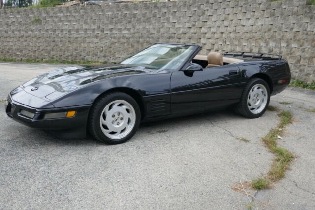 1992 Black Chevrolet Corvette Convertible