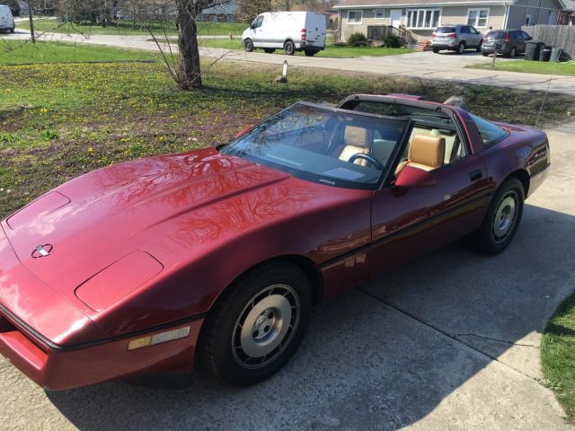 1989 Burgundy Chevrolet Corvette Coupe