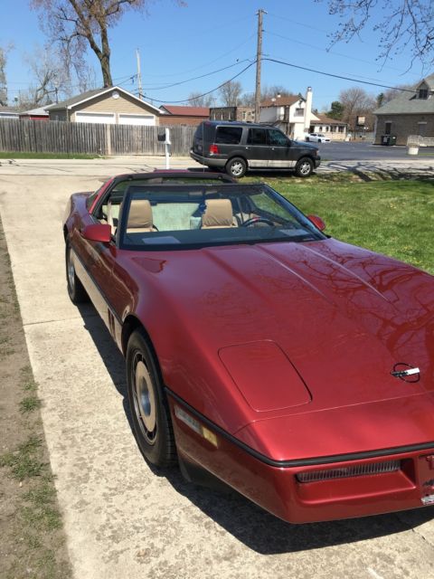 1989 Burgundy Chevrolet Corvette Coupe