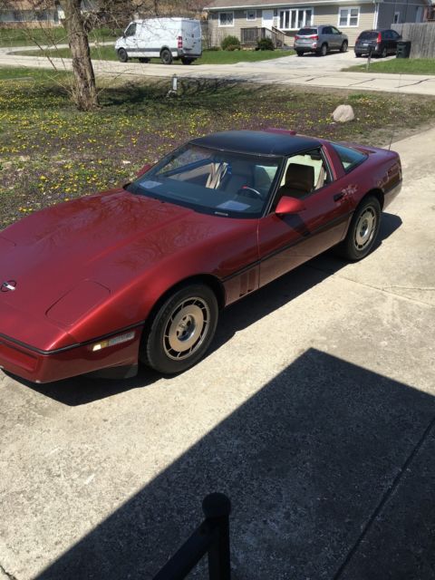 1989 Burgundy Chevrolet Corvette Coupe