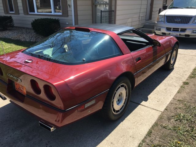 1989 Burgundy Chevrolet Corvette Coupe