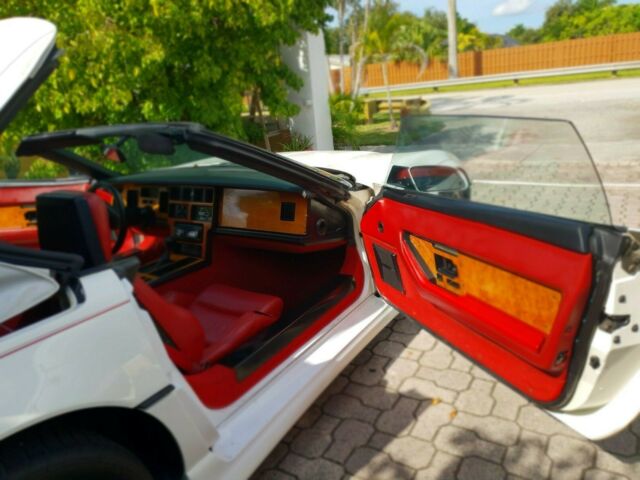 1988 white Chevrolet Corvette Convertible
