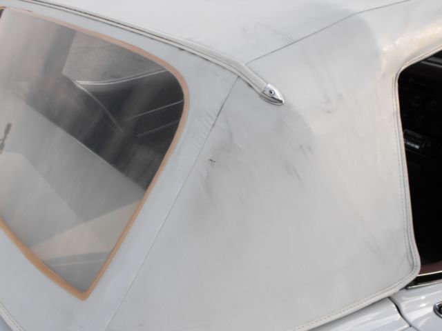 1975 White Chevrolet Corvette Convertible