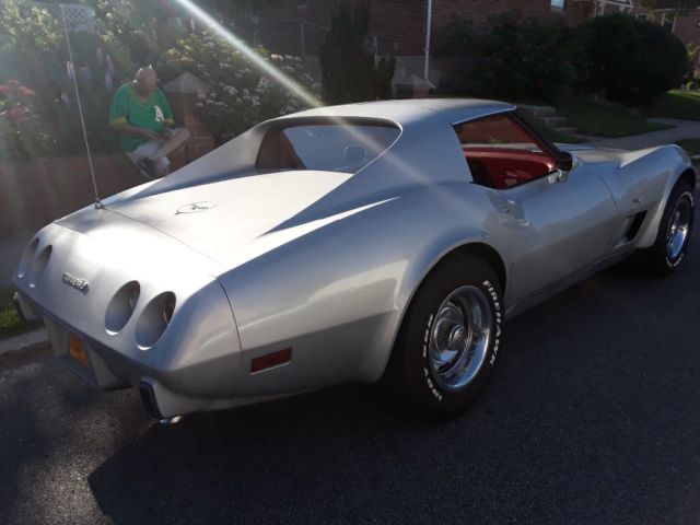 1977 Silver Chevrolet Corvette Coupe