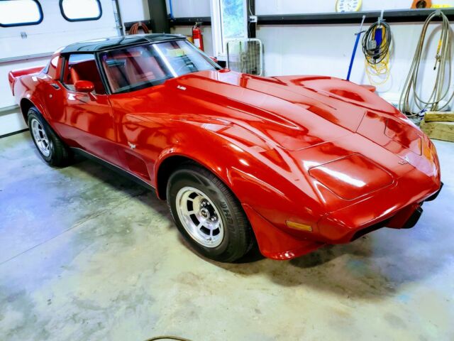 1979 Red Chevrolet Corvette