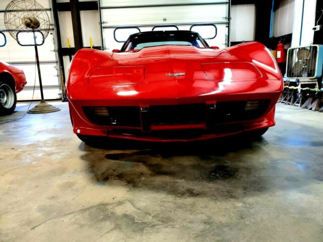 1979 Red Chevrolet Corvette