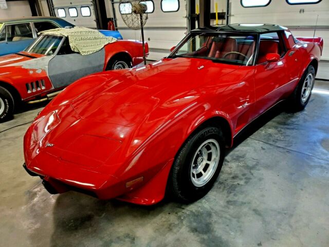 1979 Red Chevrolet Corvette