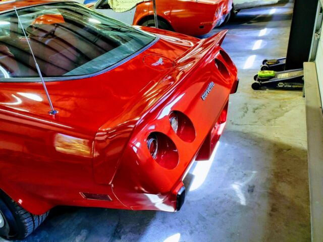 1979 Red Chevrolet Corvette