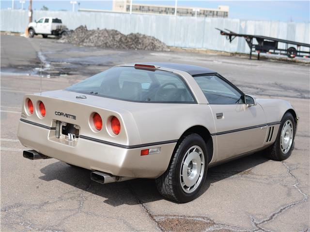 1987 Gold Chevrolet Corvette --