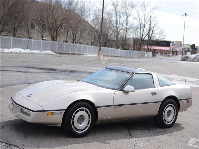 1987 Gold Chevrolet Corvette --