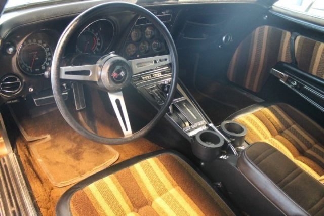 1971 Brown Chevrolet Corvette Coupe