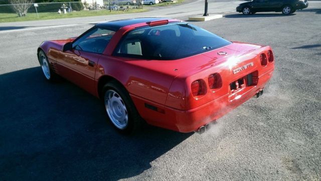 1991 Red Chevrolet Corvette Coupe