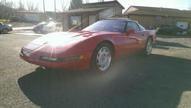 1991 Red Chevrolet Corvette Coupe