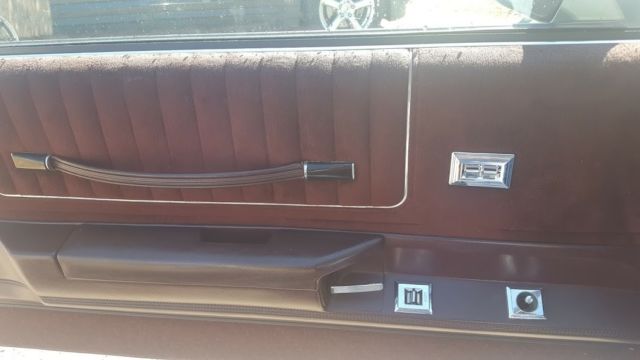 1987 Gray Chevrolet Monte Carlo Coupe