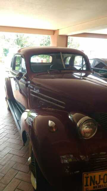 1939 Purple Chevrolet Caprice Coupe