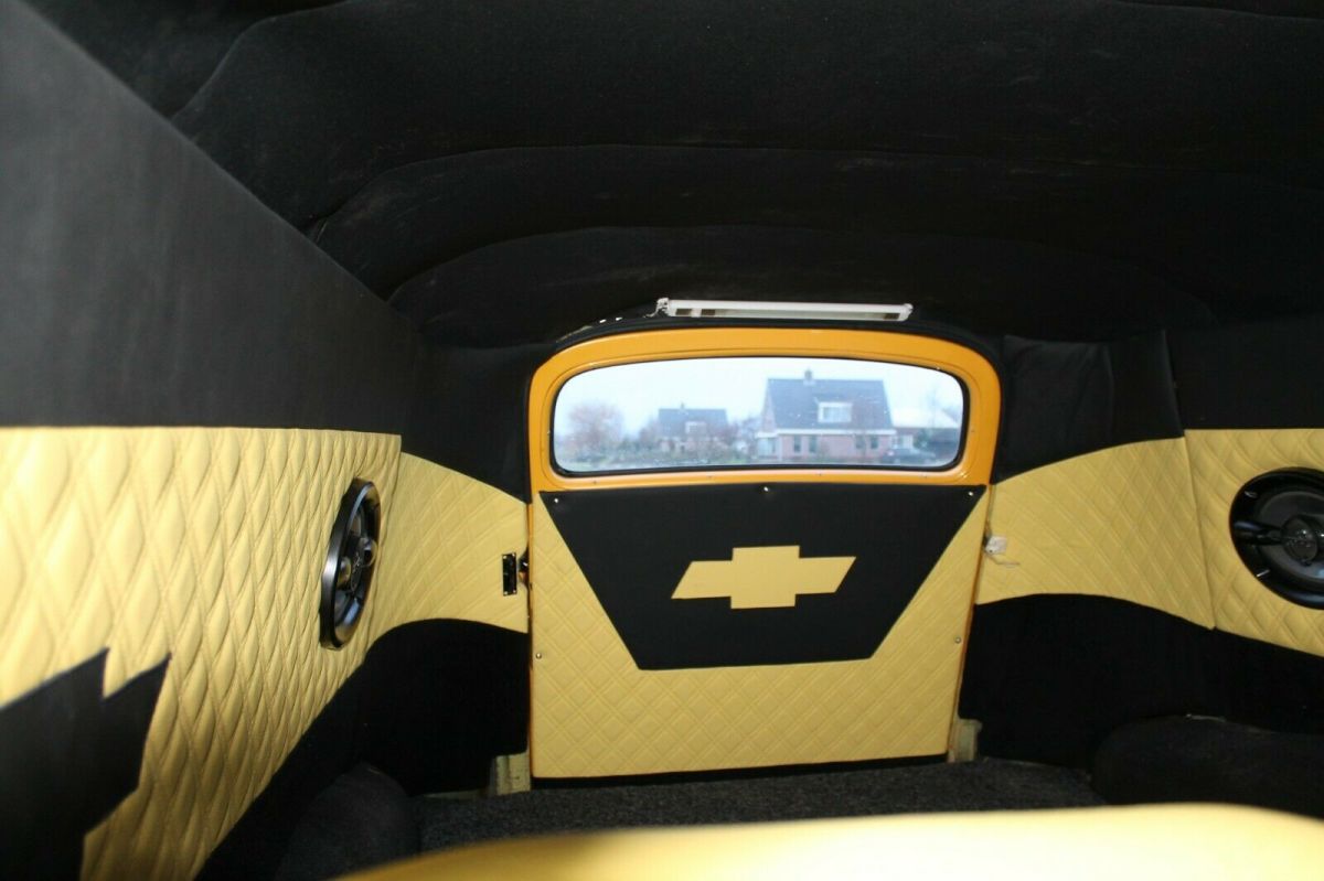 1948 Yellow Chevrolet hot rod Sedan