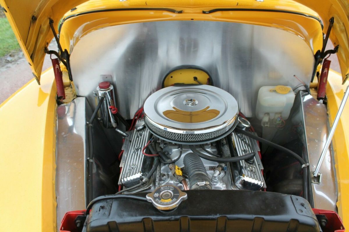 1948 Yellow Chevrolet hot rod Sedan