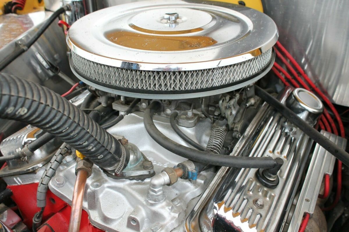 1948 Yellow Chevrolet hot rod Sedan