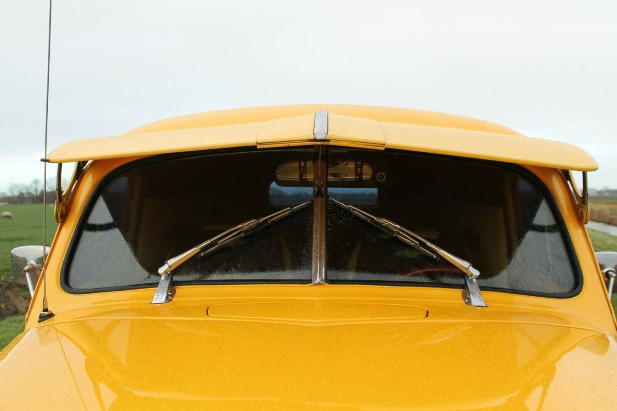 1948 Yellow Chevrolet hot rod Sedan