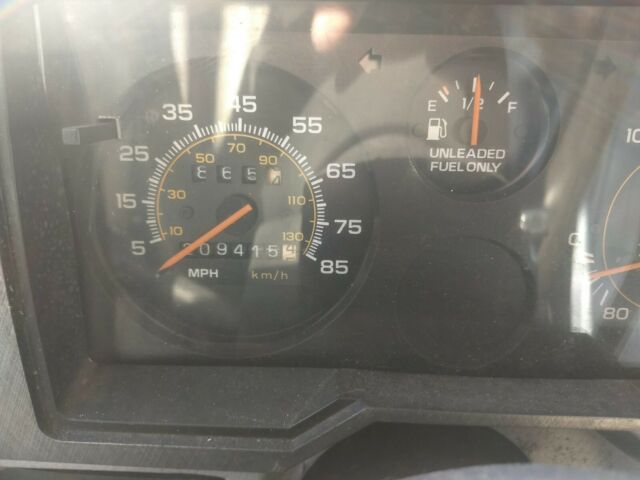 1994 White Chevrolet Other Cab & Chassis