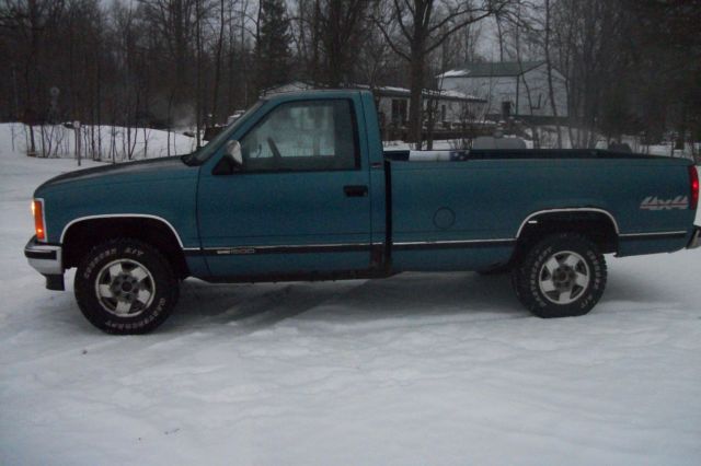 1990 Blue Chevrolet Silverado 1500 Crew Cab Pickup