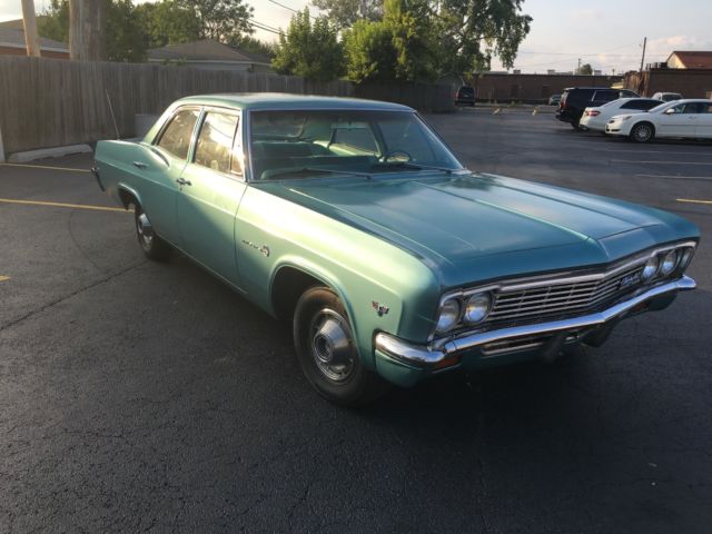 1971 Blue Chevrolet Impala 4 door sedan