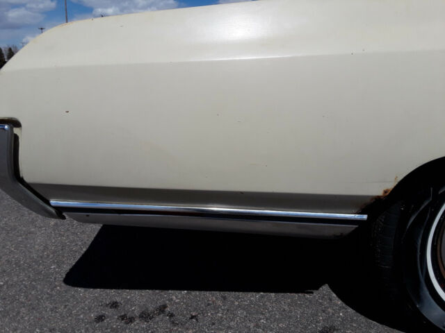 1971 Tan Chevrolet Impala Sedan