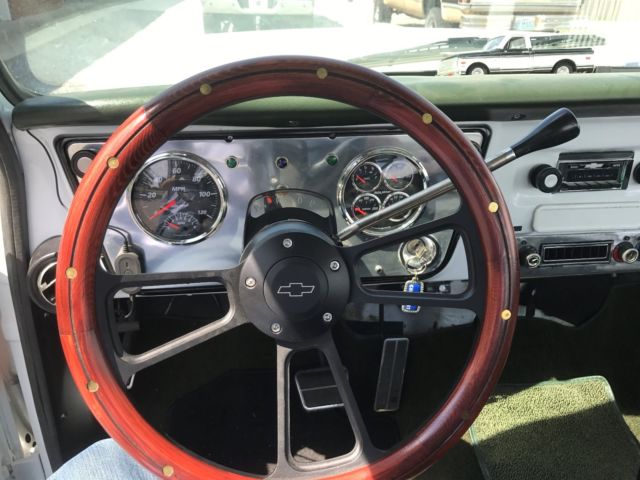 1970 White Chevrolet C/K Pickup 1500