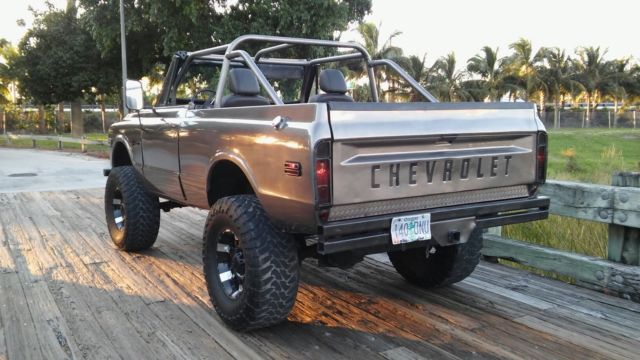 1972 cashmere brown Chevrolet Blazer