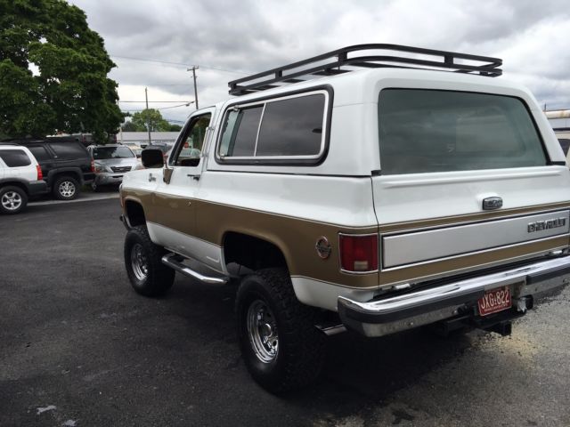 1978 White Chevrolet Blazer SUV