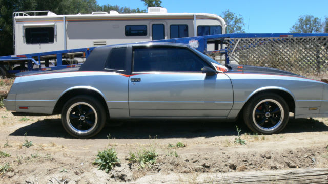 1987 White Chevrolet Monte Carlo