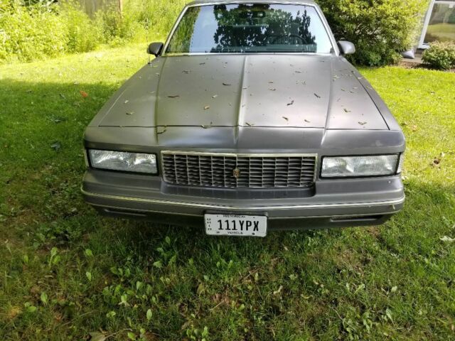 1988 Gray Chevrolet Monte Carlo Coupe