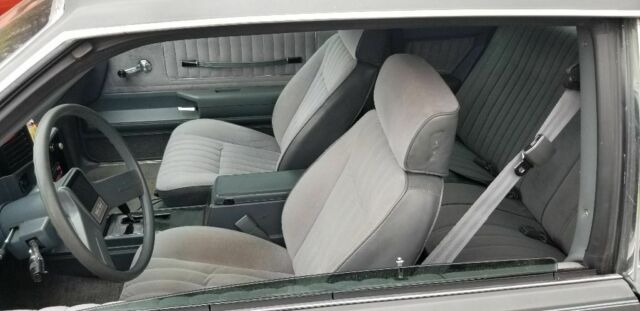 1988 Gray Chevrolet Monte Carlo Coupe