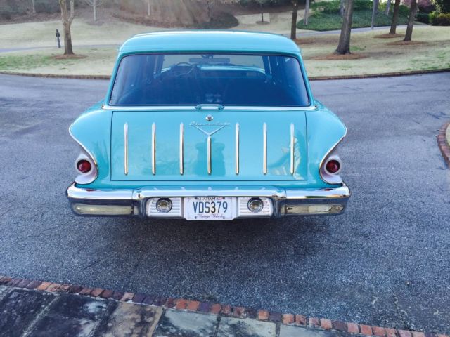 1958 Turquoise Chevrolet Nomad Wagon