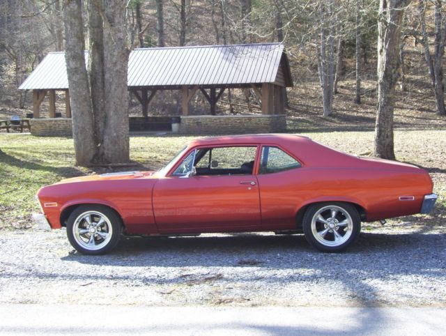 1972 SUNSET PEARL Chevrolet Nova Sedan